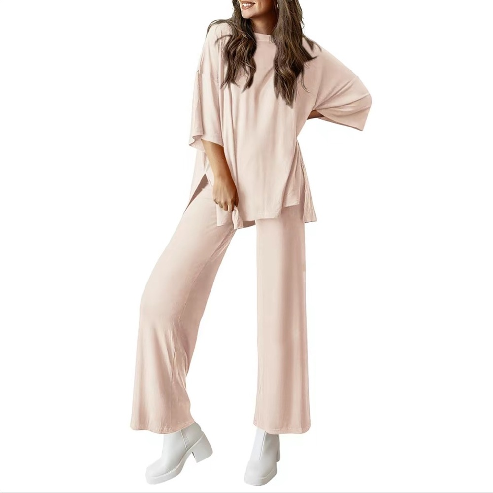 NWT PrettyGarden lounge set in beige